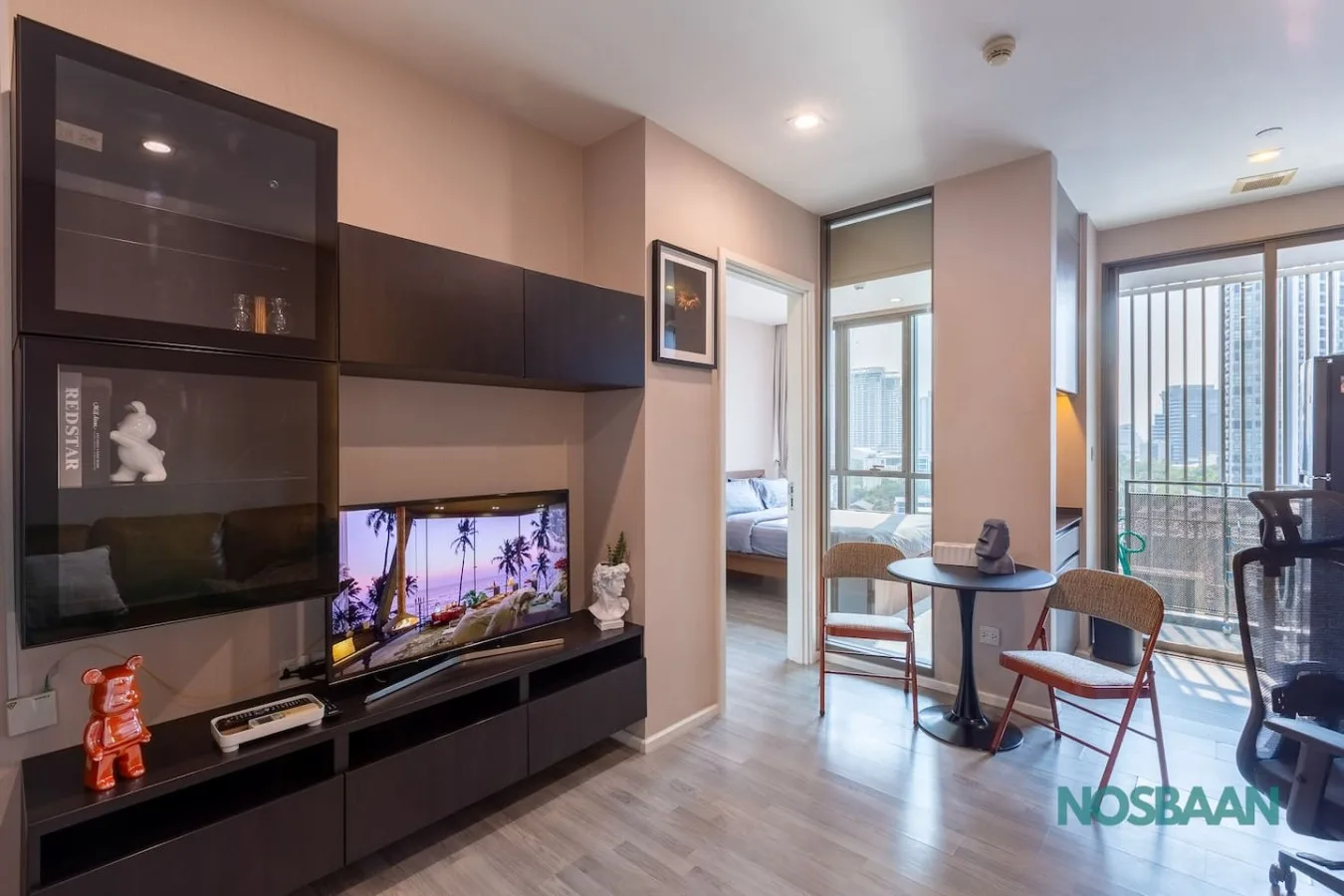 The Room Sukhumvit 69 · 600 Mbps & 2 Min to BTS — photograph 5