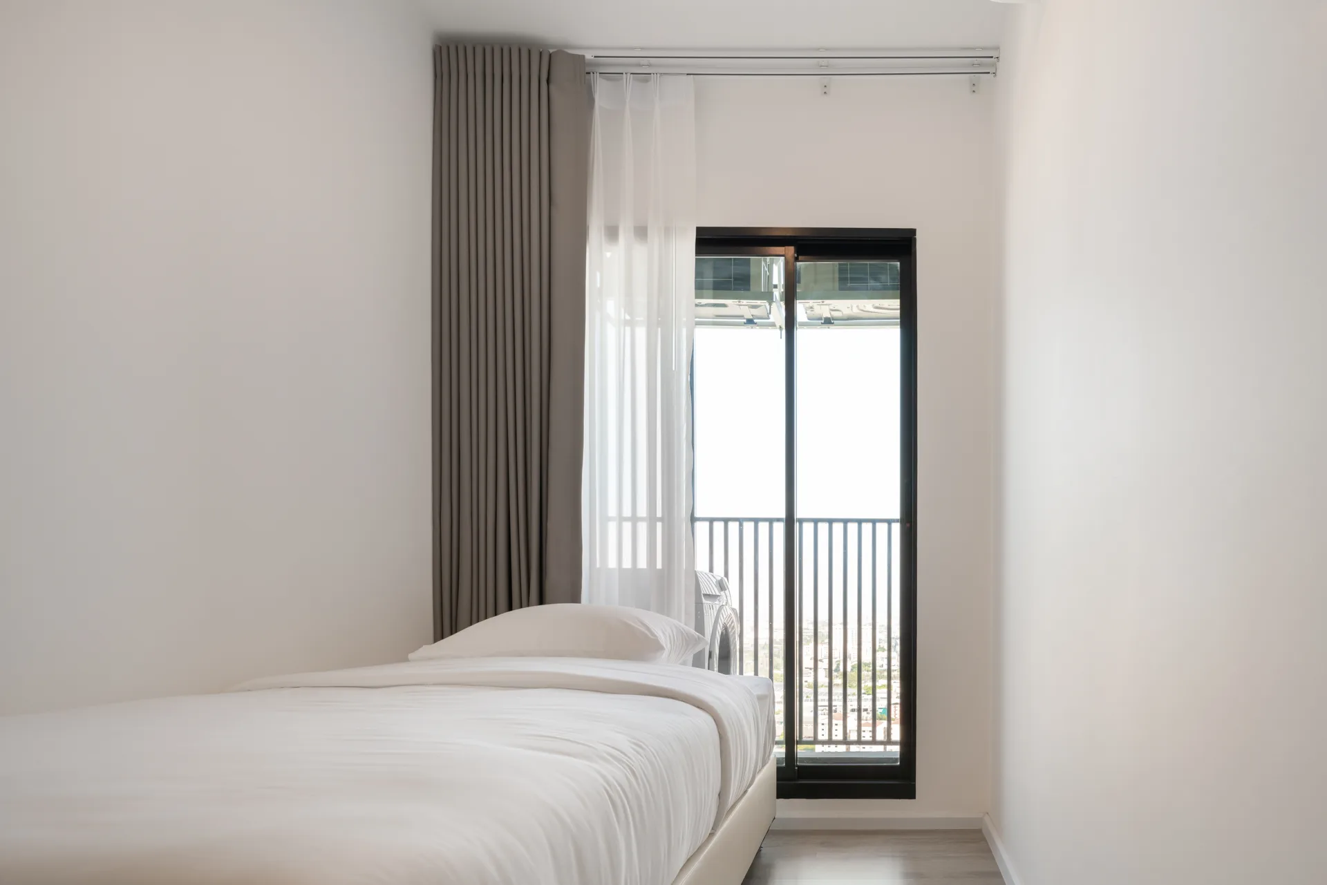 Knightsbridge Thepharak Sukhumvit — photograph 4