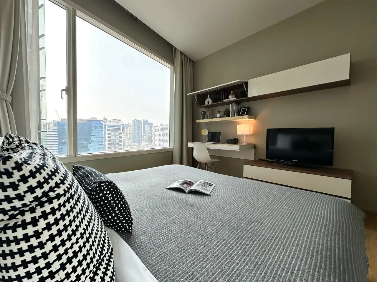 A listing in Phrom Phong