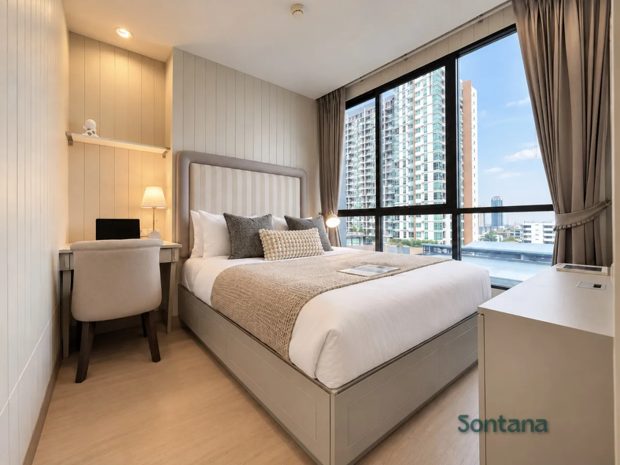 A listing in Phaya Thai & the north