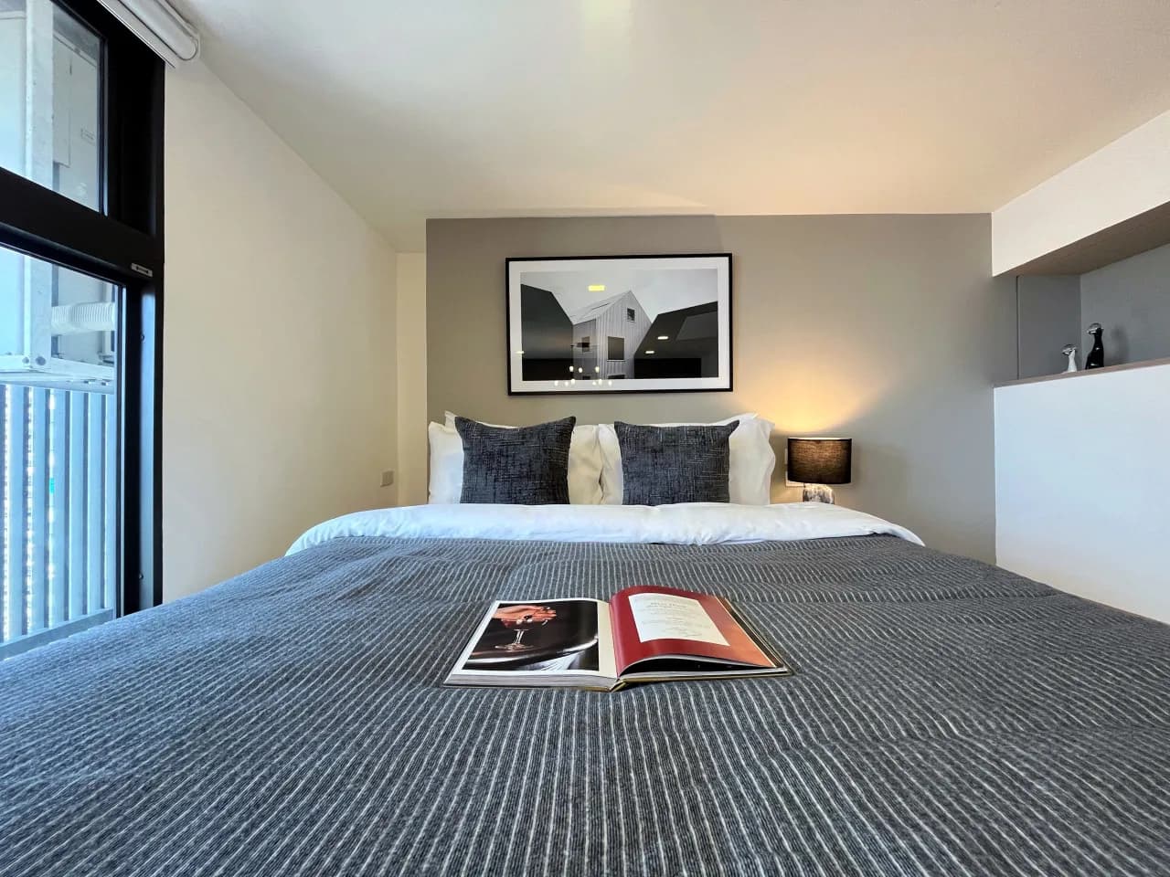 A listing in Phaya Thai & the north
