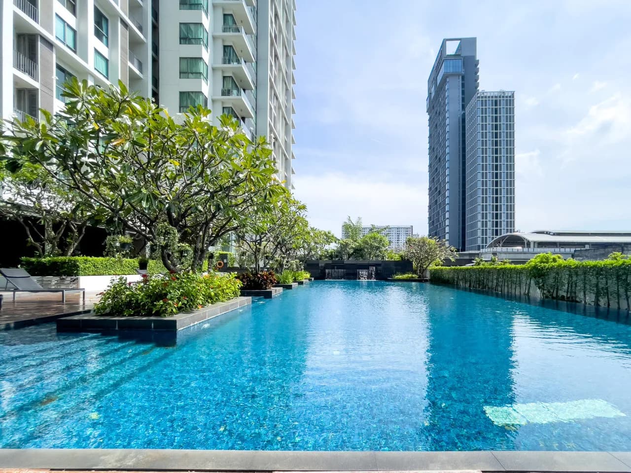 The Room Sukhumvit62 · UltraFastWiFi · BTS Punnawithi — photograph 4